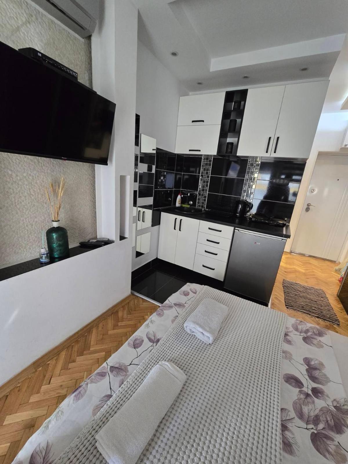 Arizona Apartment Novi Sad Exterior photo